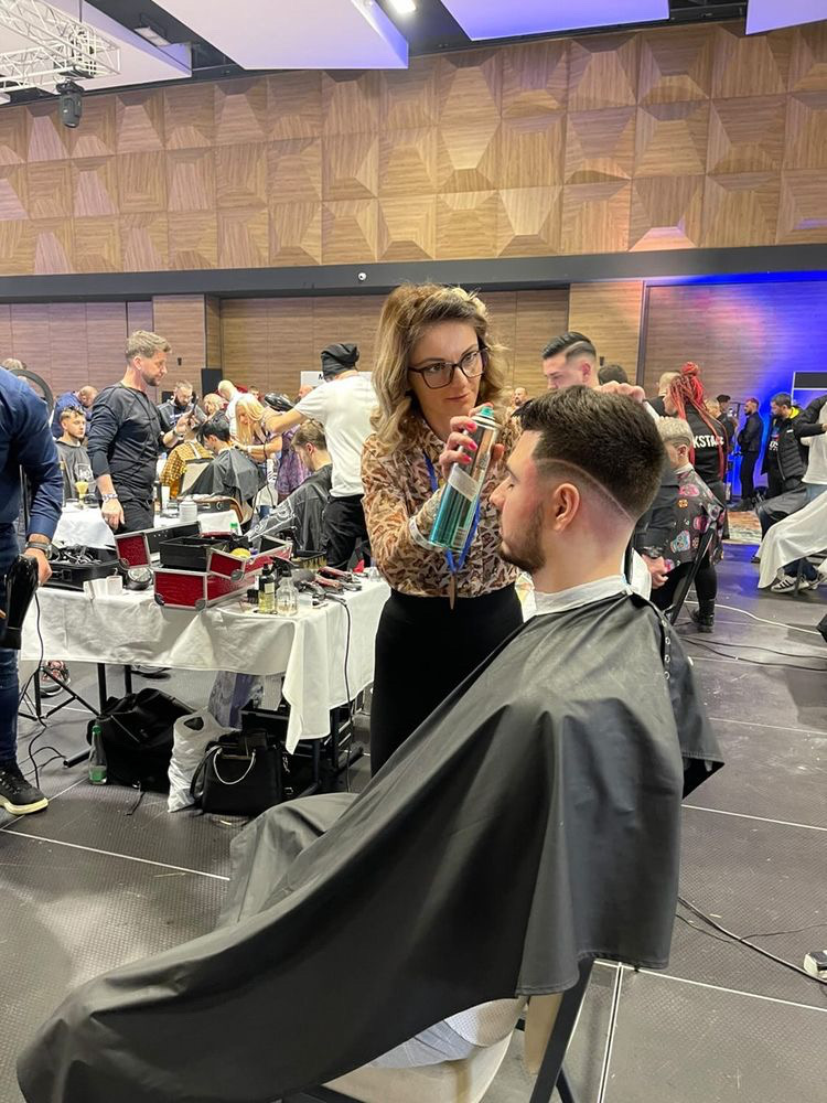 Frizerski salon "FRISCO"