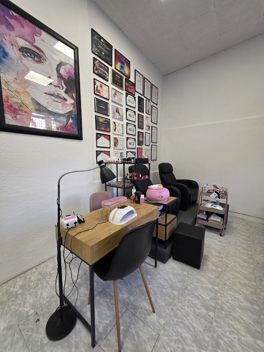 Akademija Ljepote Dalila - BAŠČARŠIJA - foto 2