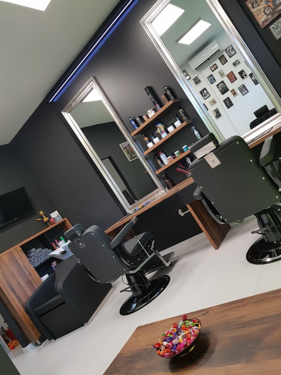 Number One Barber Shop - foto 2