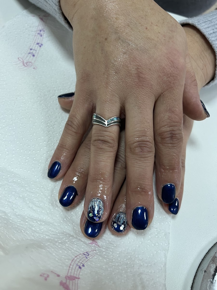 Adela & LaaNur Beauty - foto 2