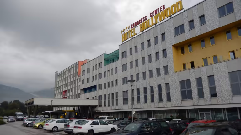 Faruk’s Berber Shop - foto 3