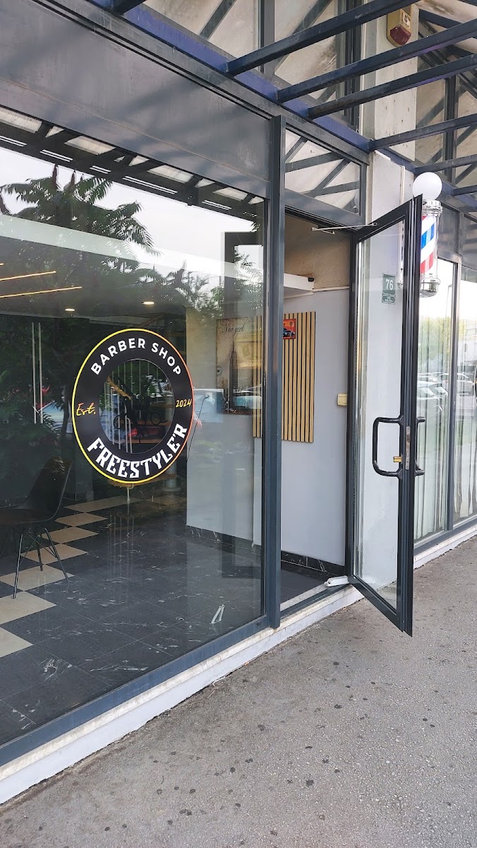 Freestyle’r BARBERSHOP - foto 2