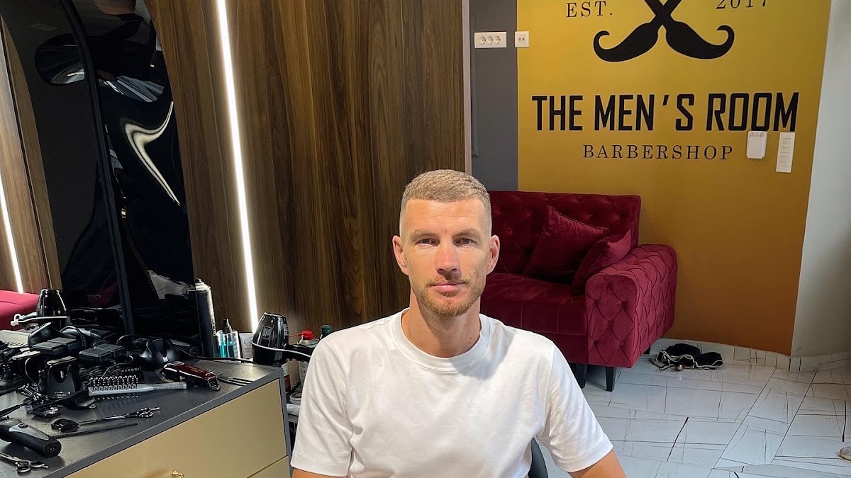 Barbershop The Man's Room