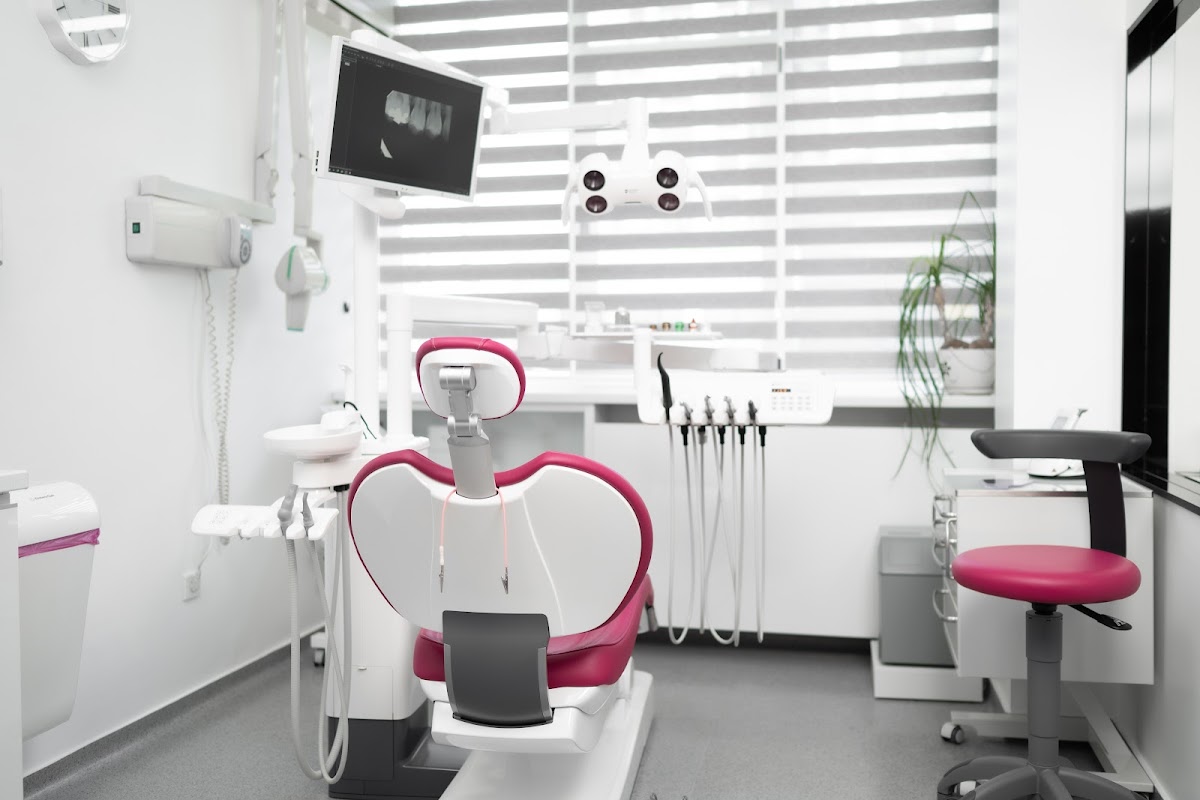 Stomatološka ordinacija Dr. Sanja Gradaščević Koljenšić