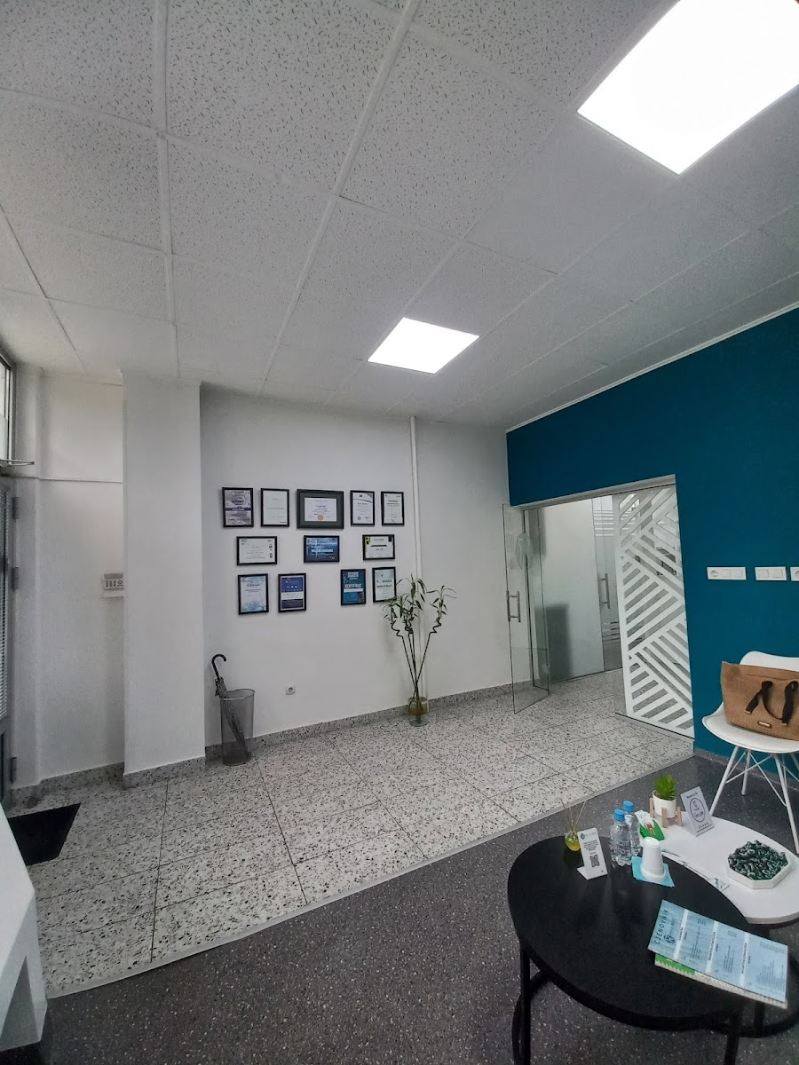 Dental Dr Begić specijalistička stomatološka ordinacija - foto 2