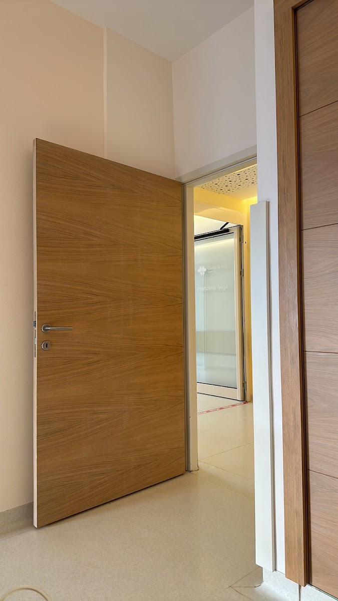 Specijalna bolnica "Centar za srce" - foto 2