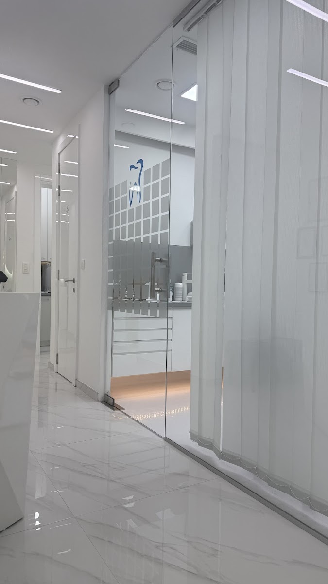 Stomatoloska ordinacija Saraj Dent - foto 2