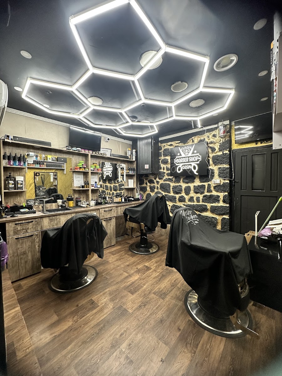 Ozan frizerski salon, Sarajevo