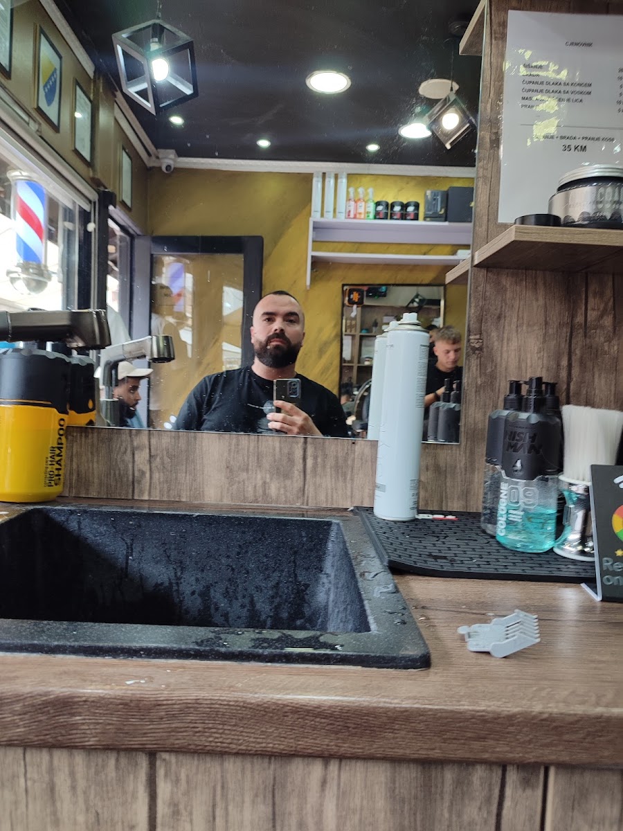 Ozan frizerski salon - foto 2