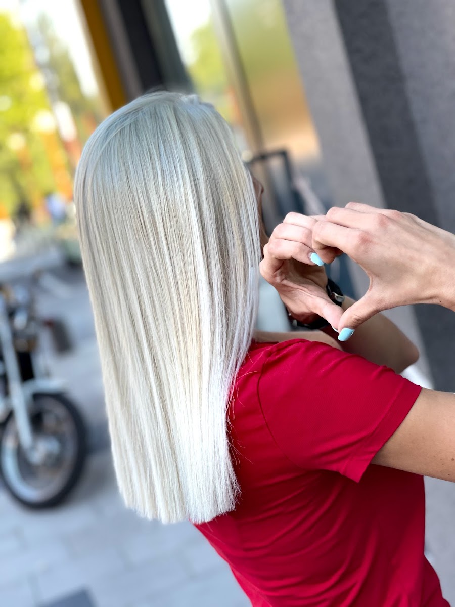 Frizersko kozmetički salon "Millionhair" - foto 2