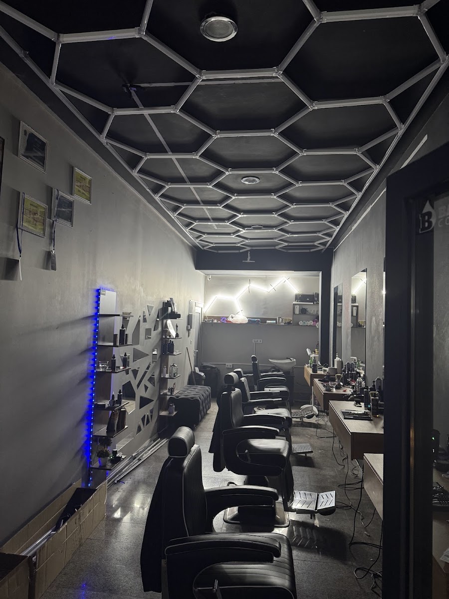 Golden Touch Barbershop, Sarajevo
