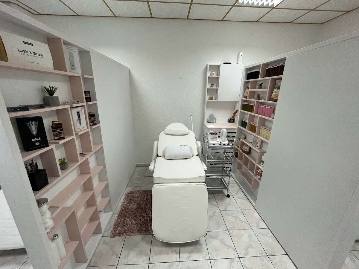 Kozmetički salon MINELY, Ilidža