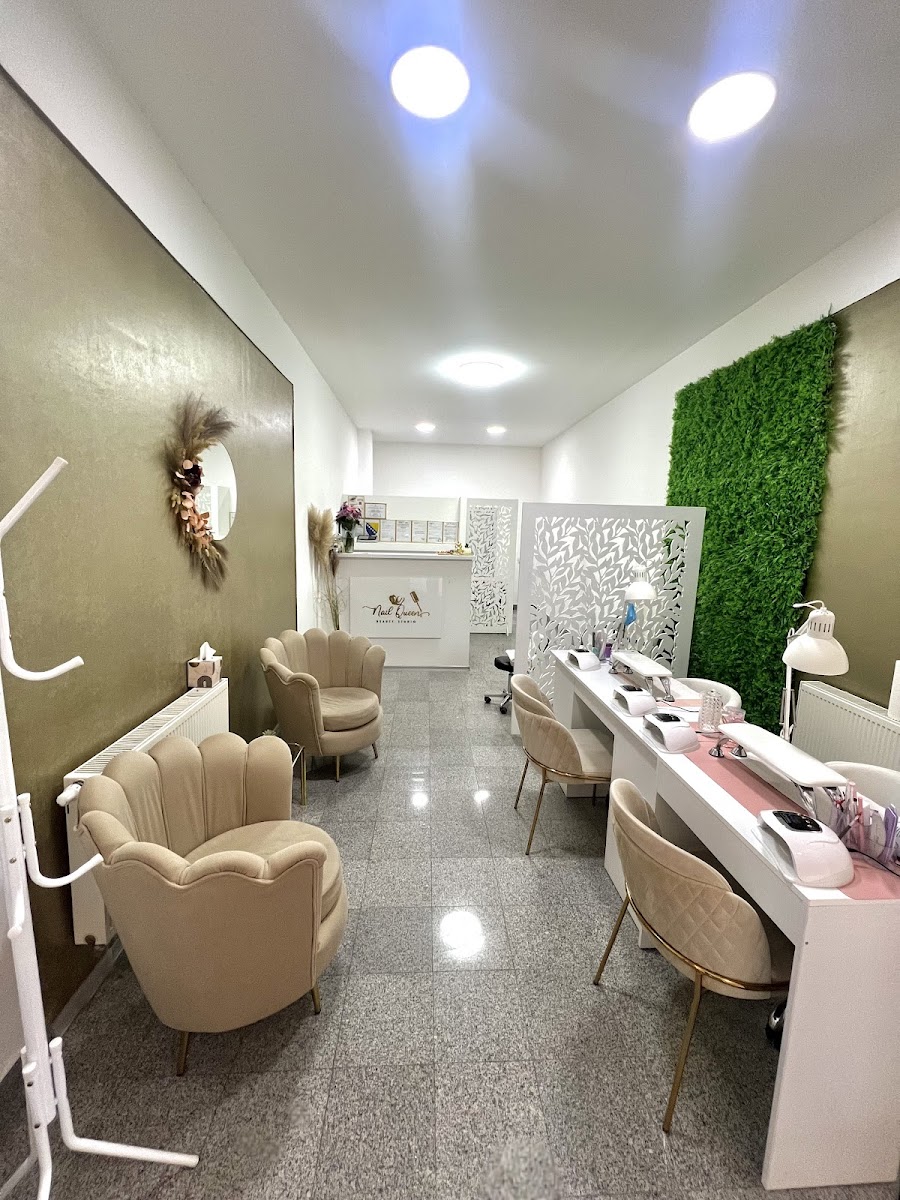 Nail Queen Beauty Studio, Sarajevo