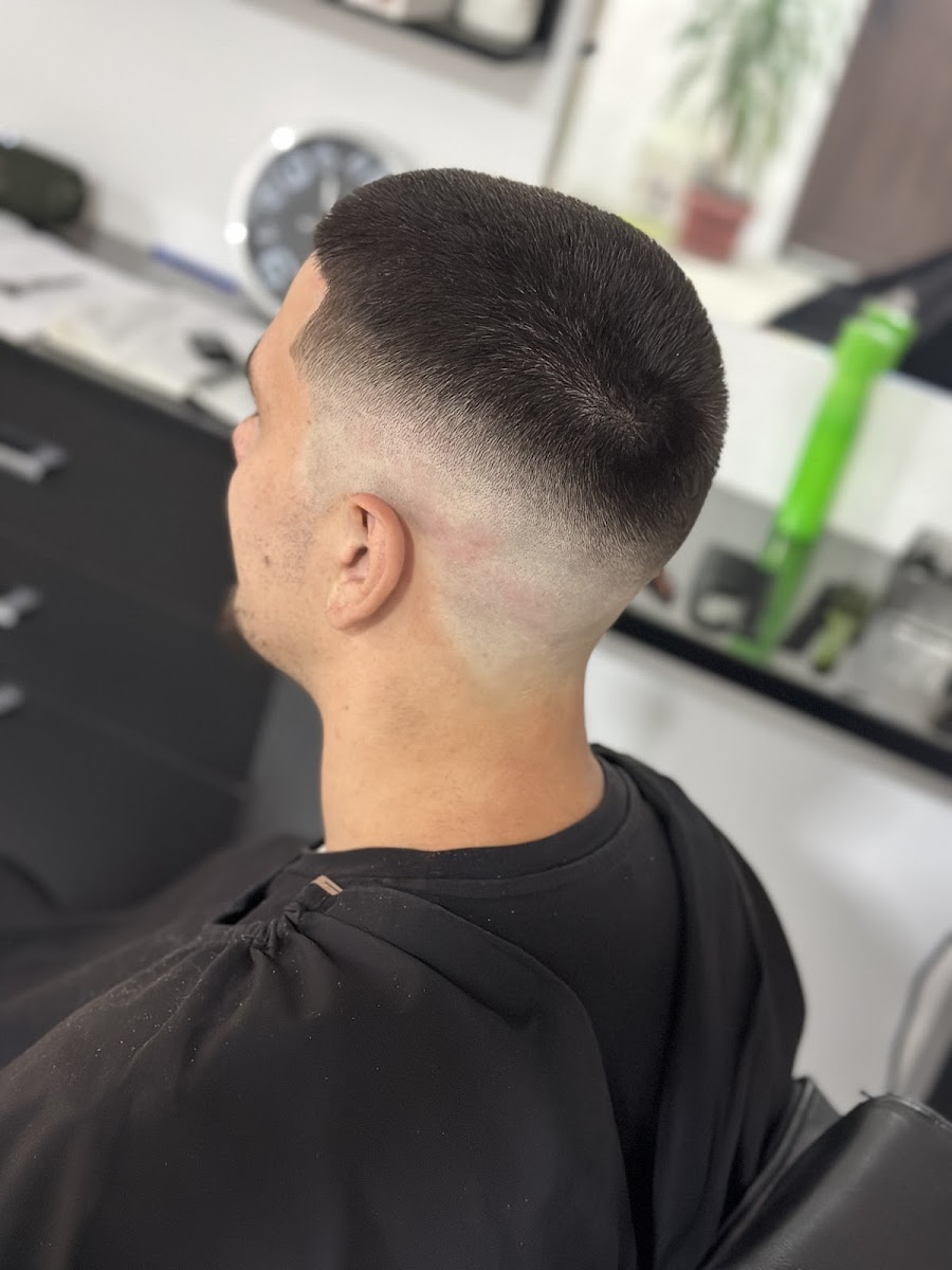 Lion’s Mane Barbershop - foto 4