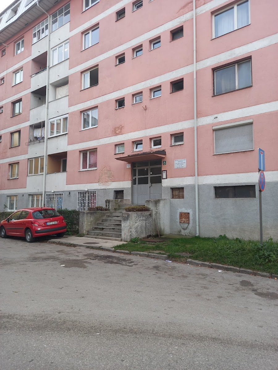Privatna Stomatološka ordinacija dr. Edina Husić Kevrić - foto 3