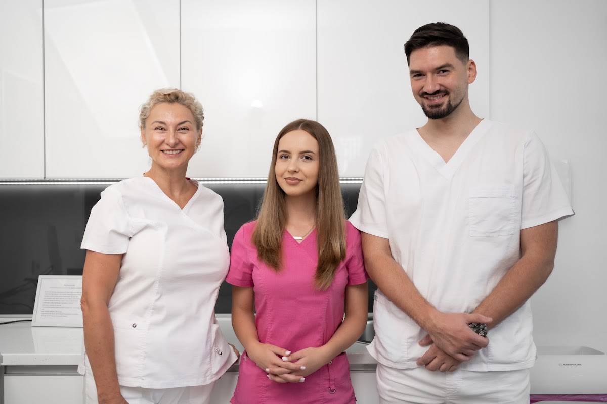Stomatološka ordinacija Dr. Sanja Gradaščević Koljenšić - foto 3