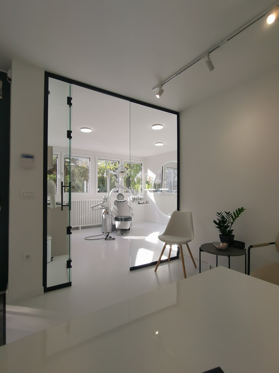 Dental Centar Luminous, Sarajevo