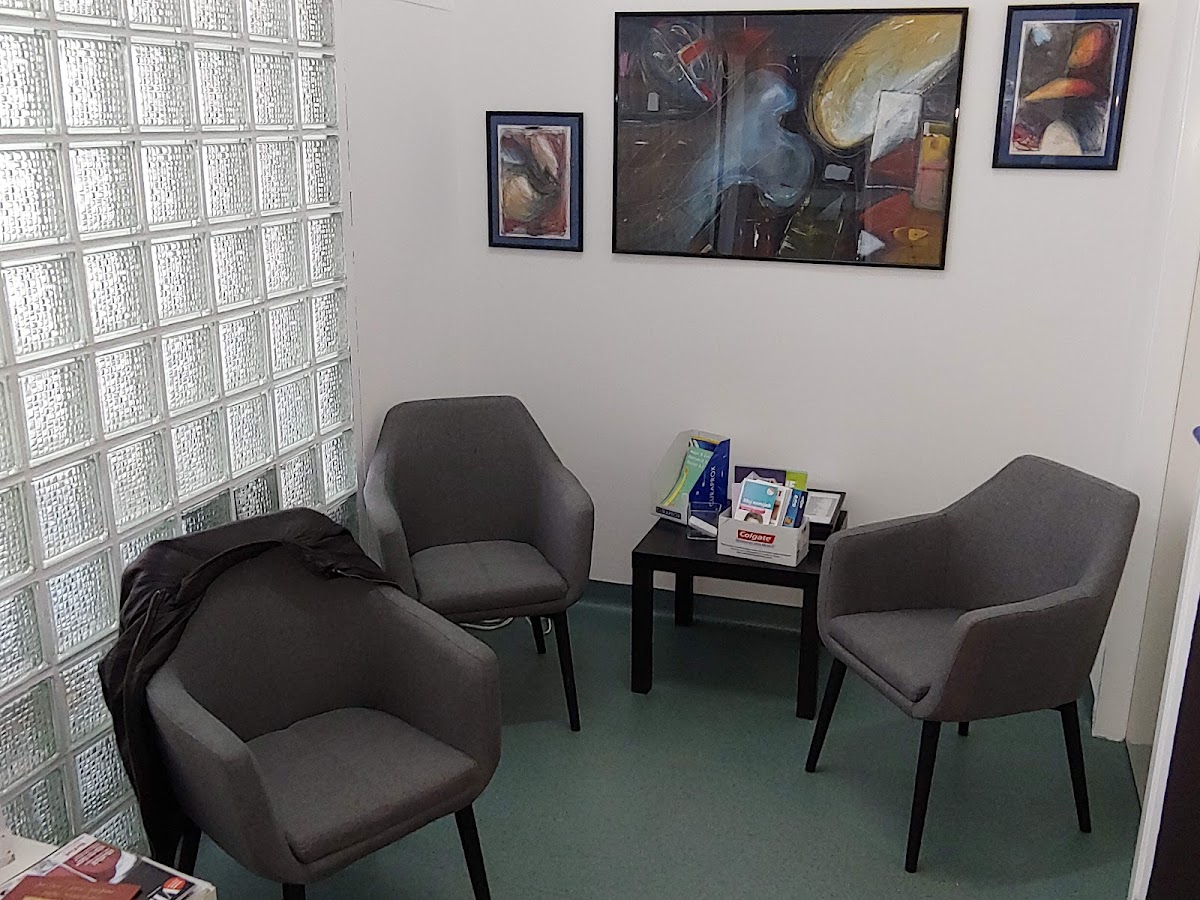 Stomatološka Ordinacija "A&S" - Dr. Hajrudin Nino Gasal - foto 2