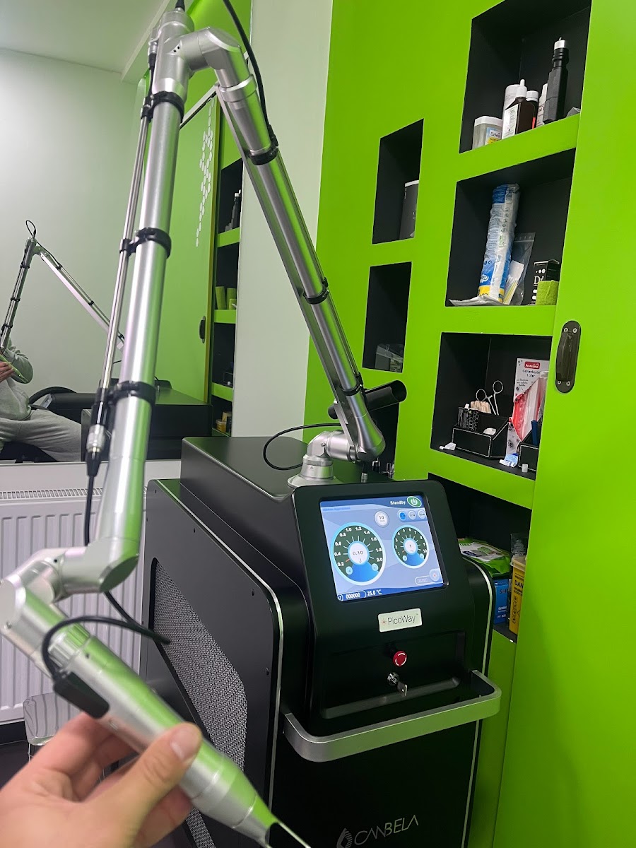 Lasersko skidanje tetovaža Green - foto 3