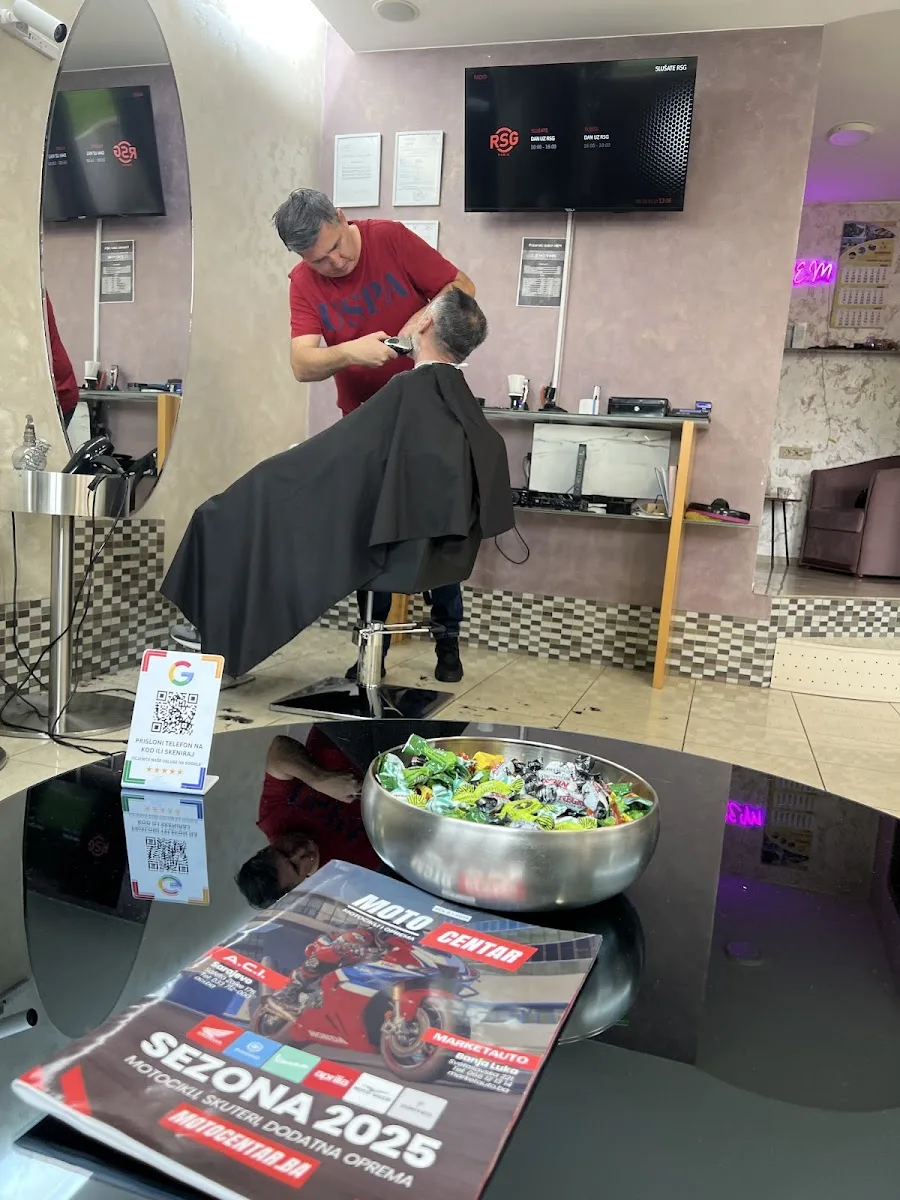 Frizerski salon HEM - foto 2