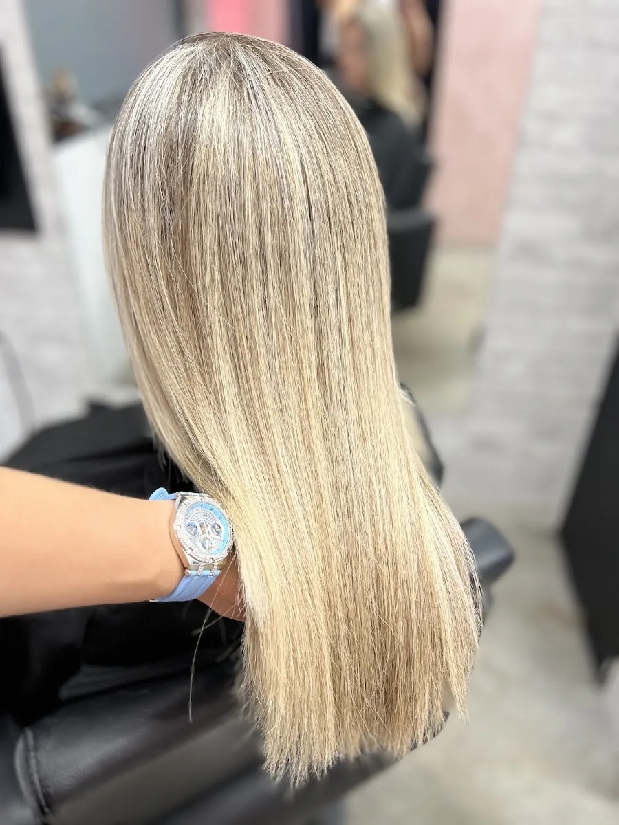 HAIR STUDIO THE ONE - foto 3