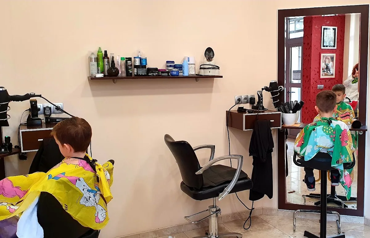 Muški frizerski salon Studio M - foto 2