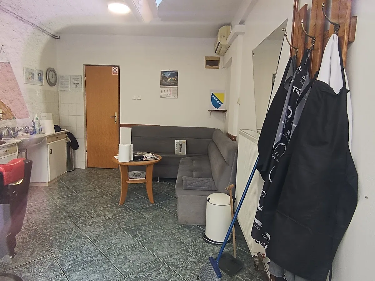 Muški Frizerski Salon "ŠEMSA" - foto 3