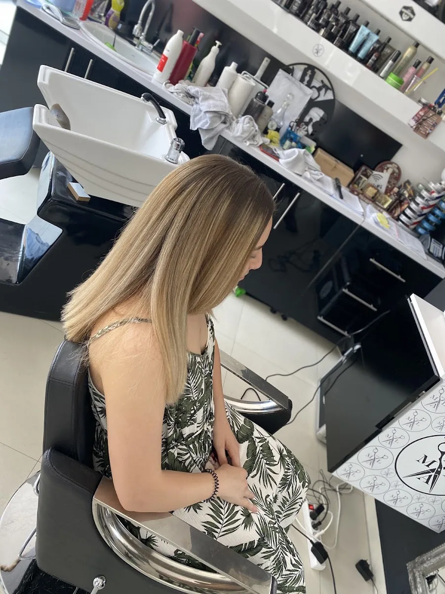 MAL Men & Women Hairdresser & Barbershop salon, Mostar