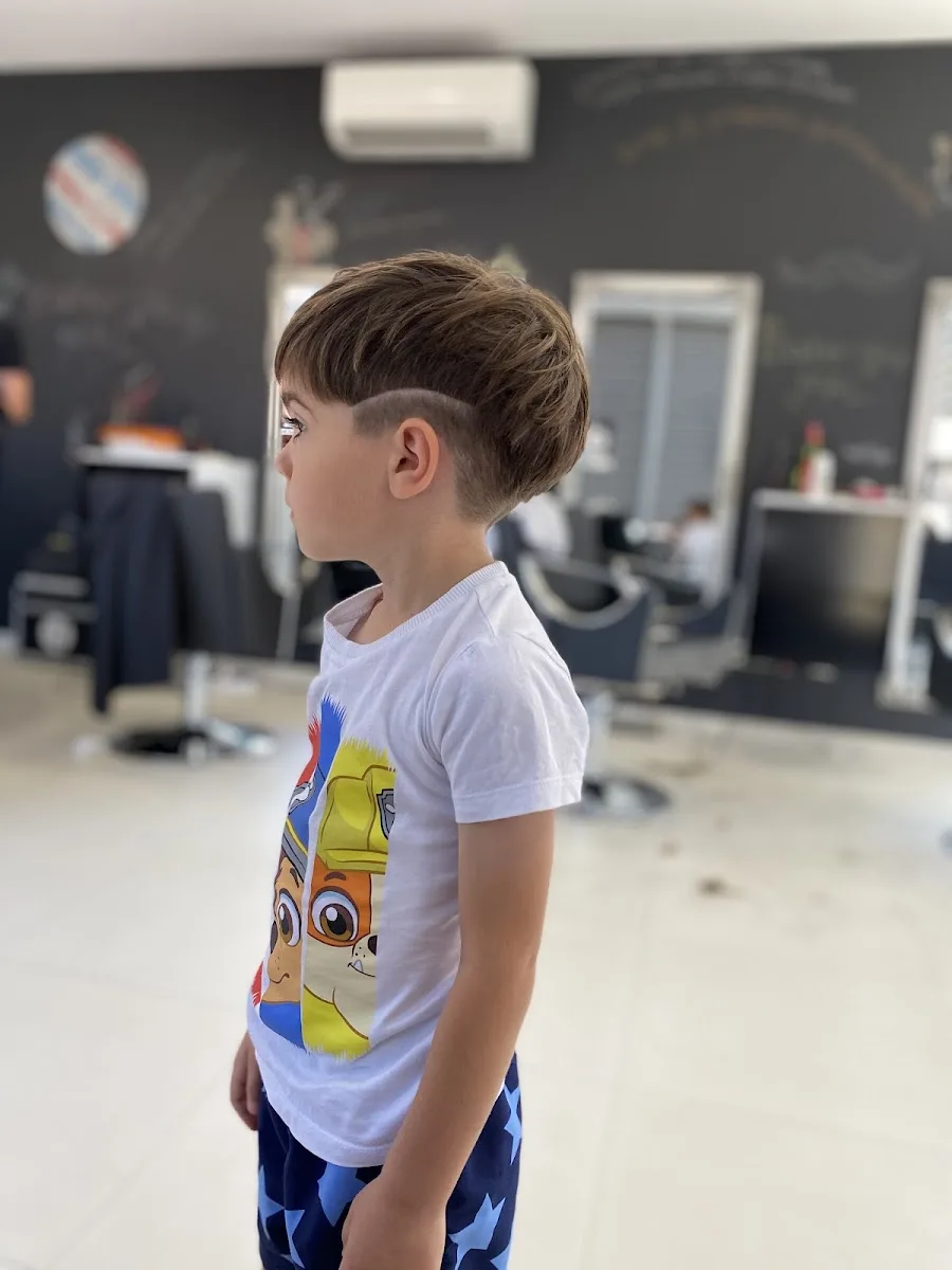 MAL Men & Women Hairdresser & Barbershop salon - foto 2