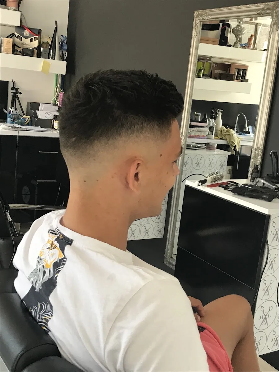 MAL Men & Women Hairdresser & Barbershop salon - foto 3