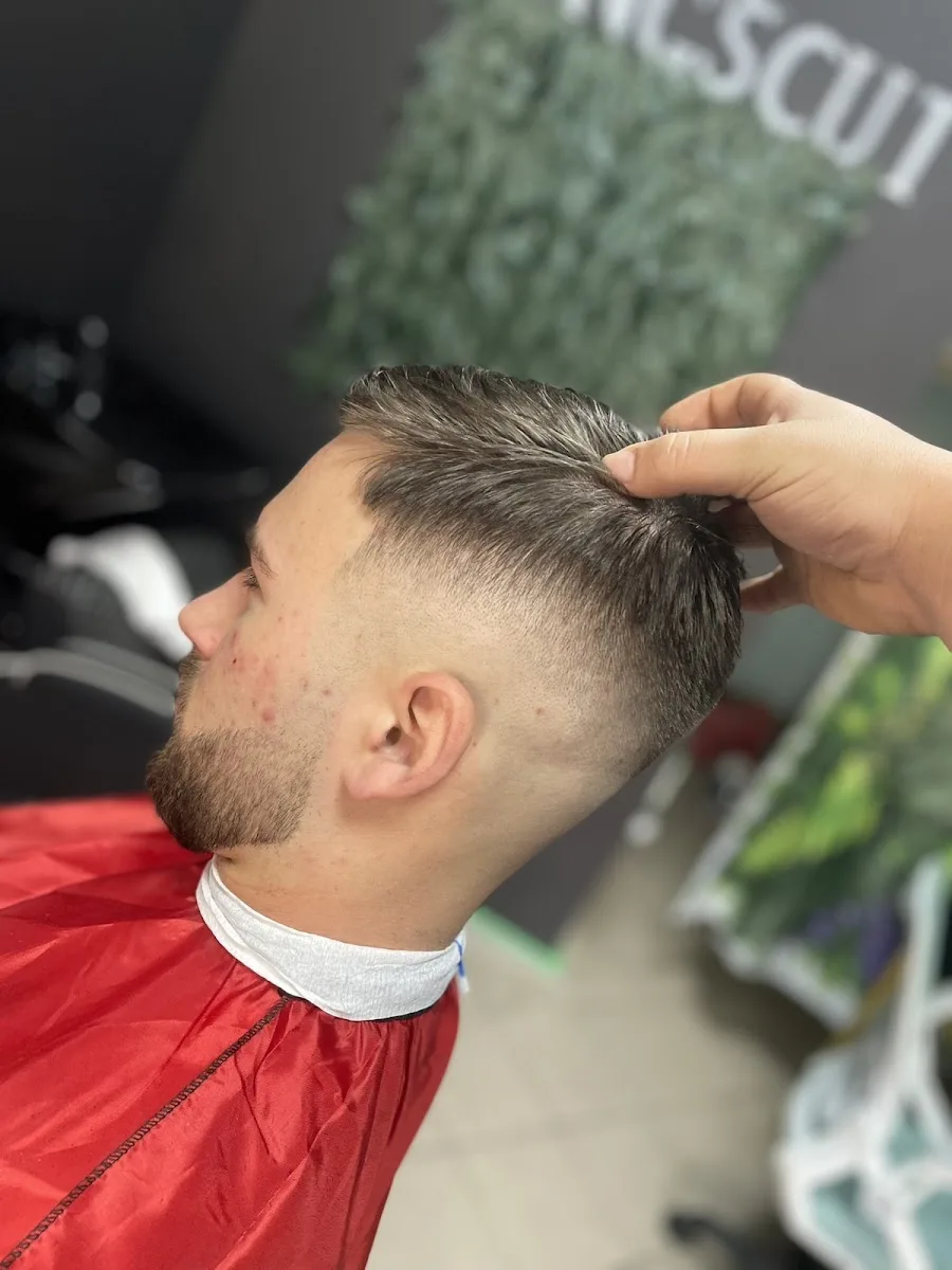 King's Cut Barbershop - foto 3