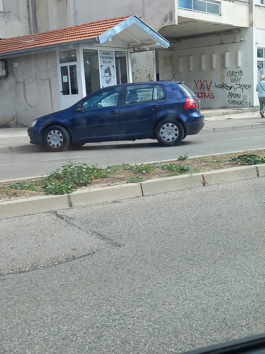 Muški frizerski salon ŽELJKA - foto 3