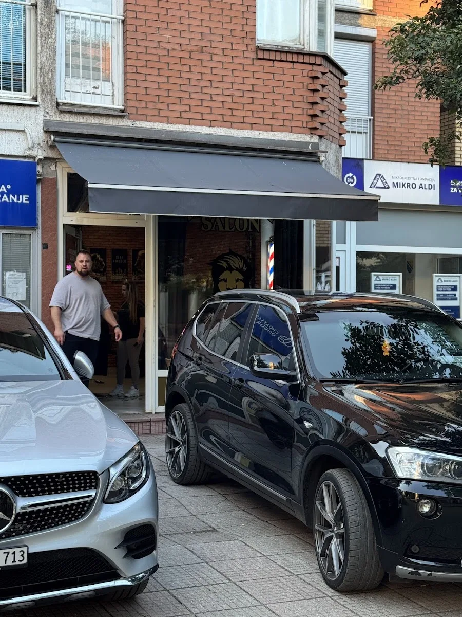 Lionico Barber, Zenica