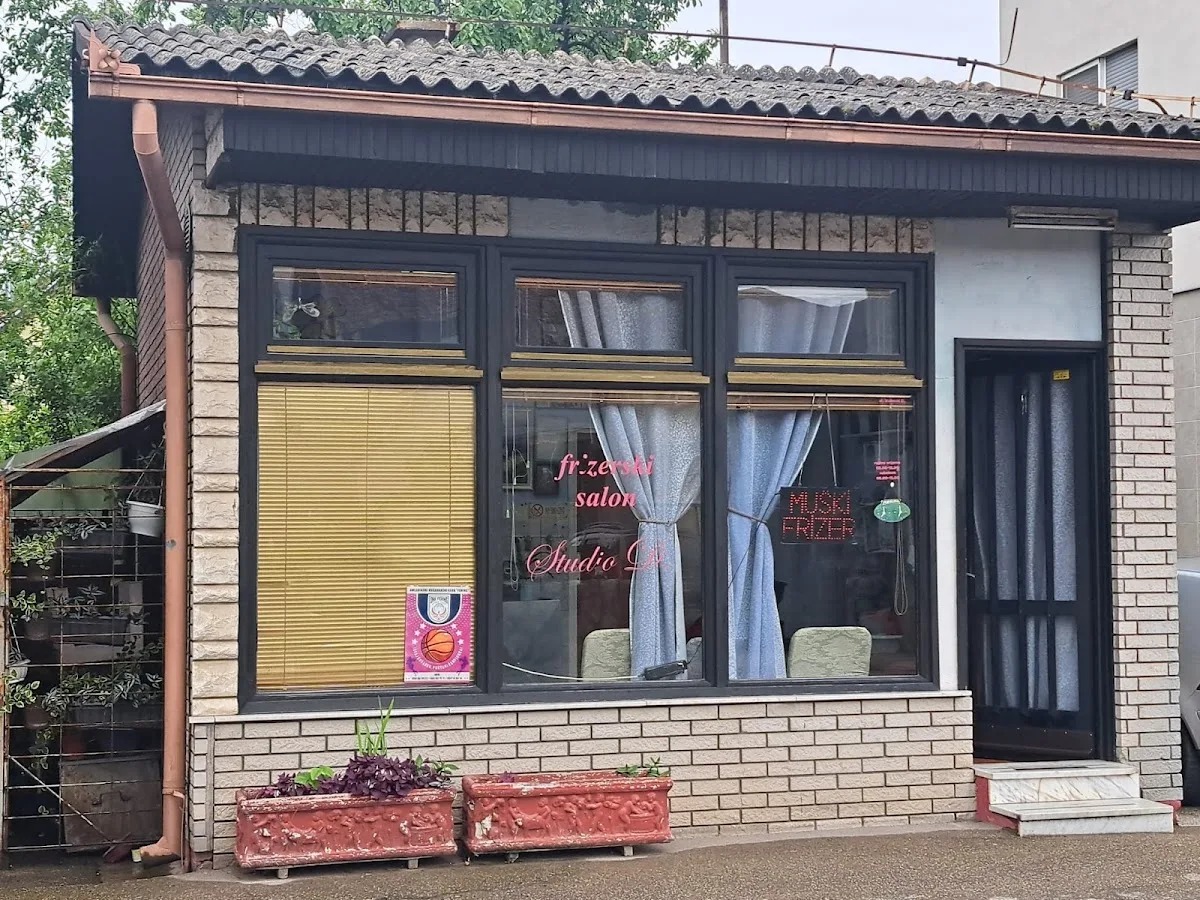 Frizerski salon Studio D - foto 3