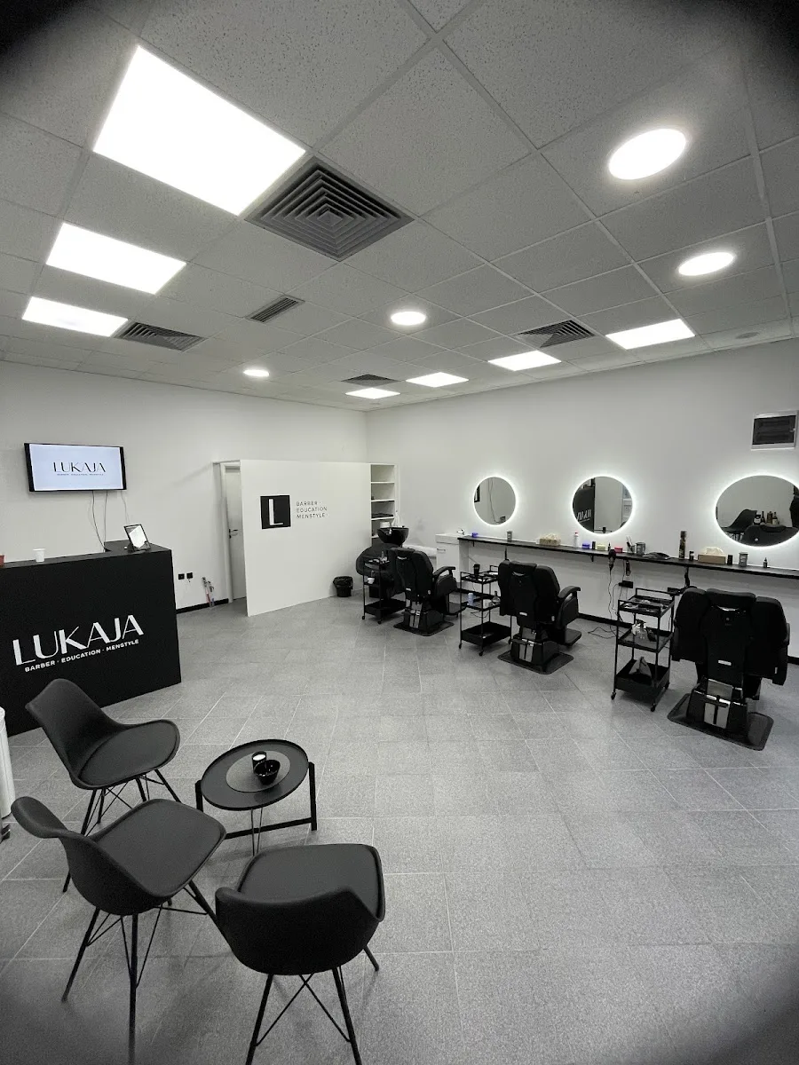 LOOKAYA BARBER SHOP, Banja Luka