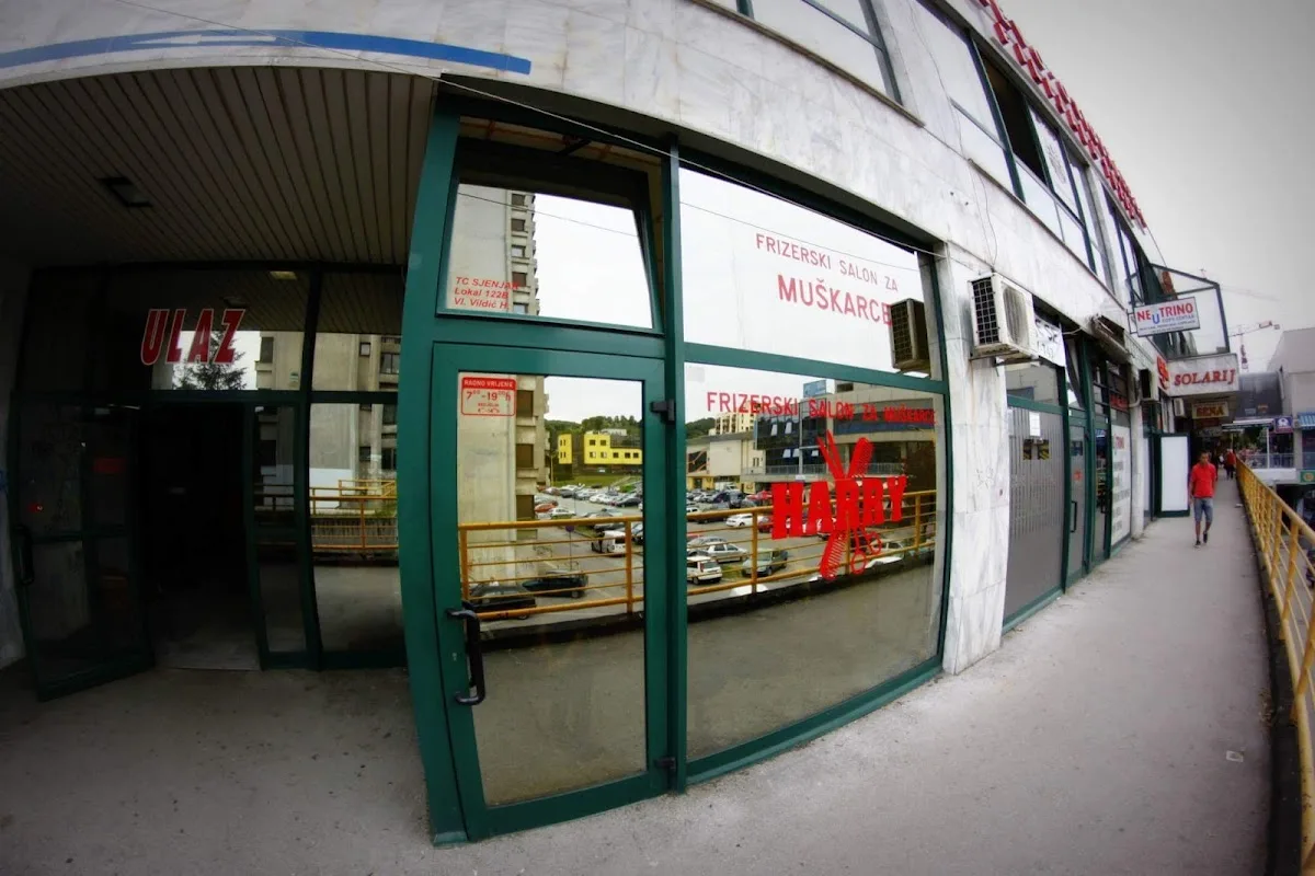 Frizerski salon za muskarce Harry Tuzla - foto 3