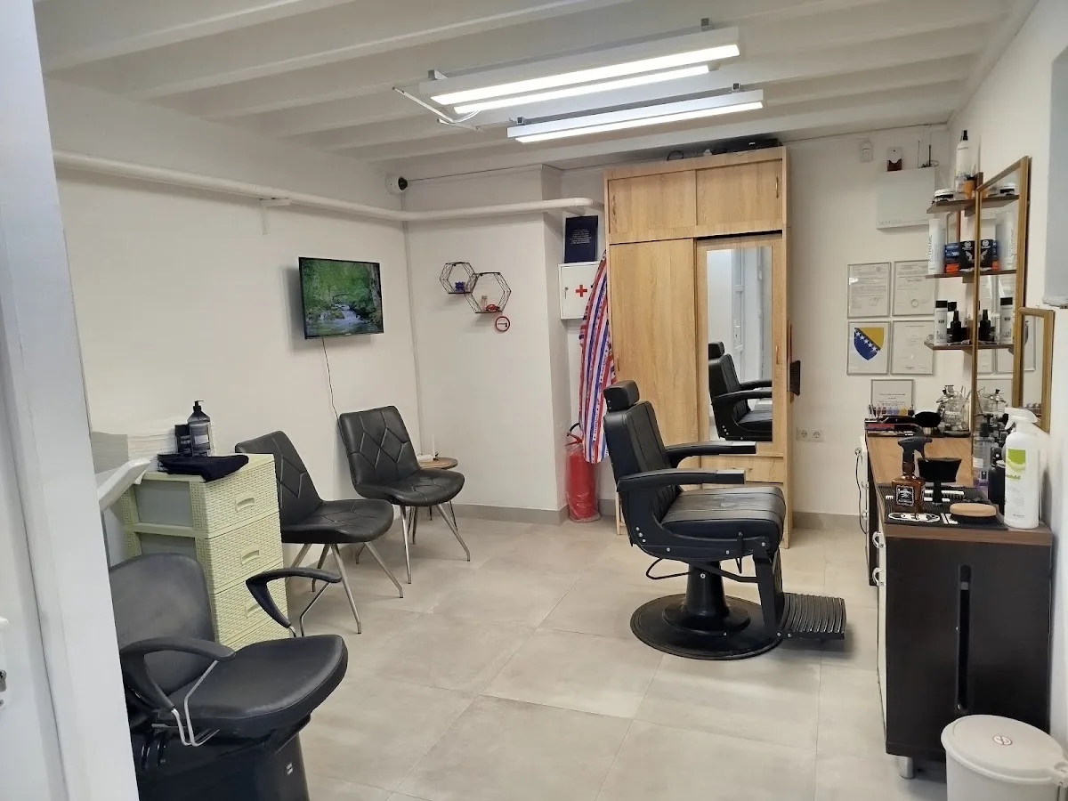 M-Barber Tuzla – Muški frizerski salon, Tuzla