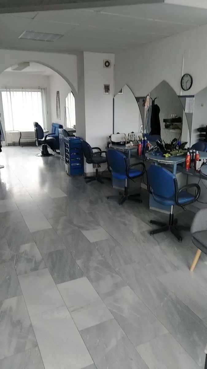 Bihac, frizerski salon Ela, Bihać