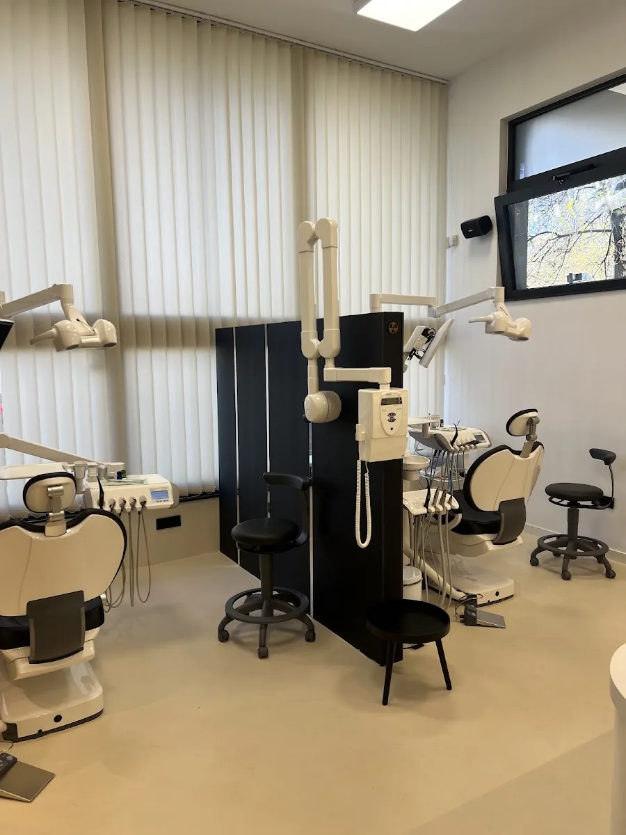 Privatna specijalisticka stomatoloska ordinacija “Dr Edin Bukva” - foto 3