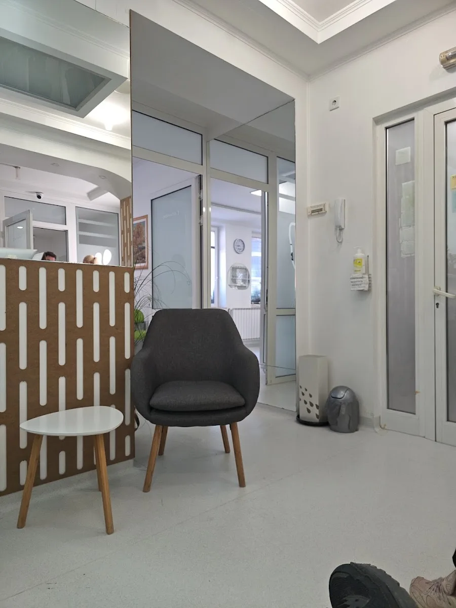 Privatna stomatološka ordinacija "Islamović dr. Nerim" - foto 2