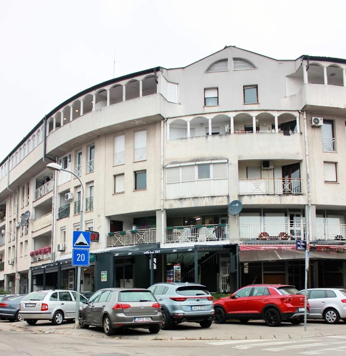 Stomatolog Mladen Jovičić Banja Luka - foto 3