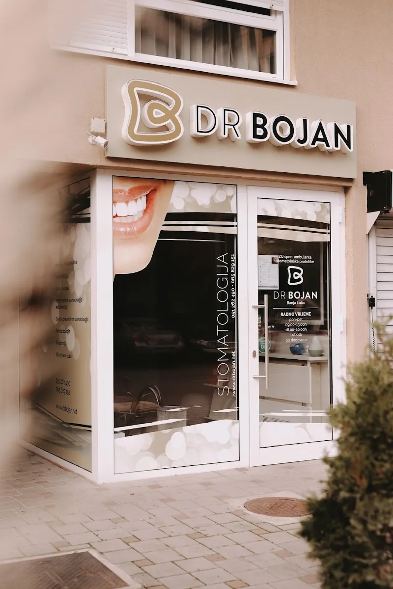 Dr Bojan, Banja Luka