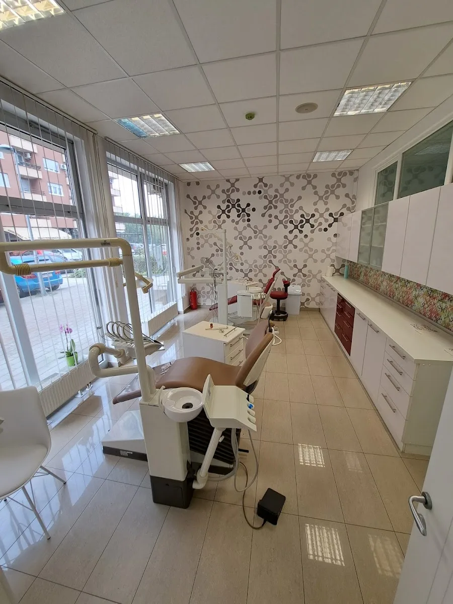 Stomatološka ambulanta dr Popović, Banja Luka
