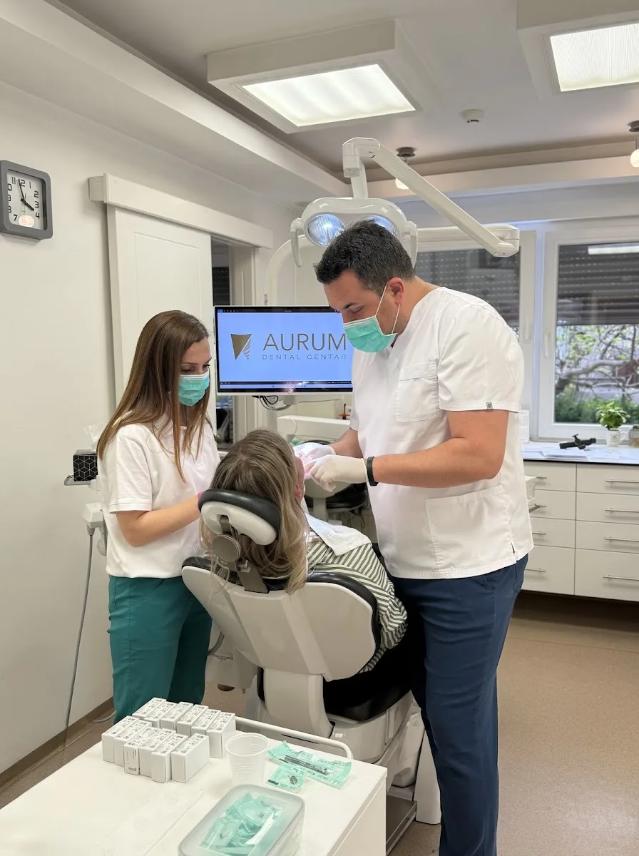 ZU Stomatološka ambulanta "Aurum Dental Centar" Banja Luka, Banja Luka